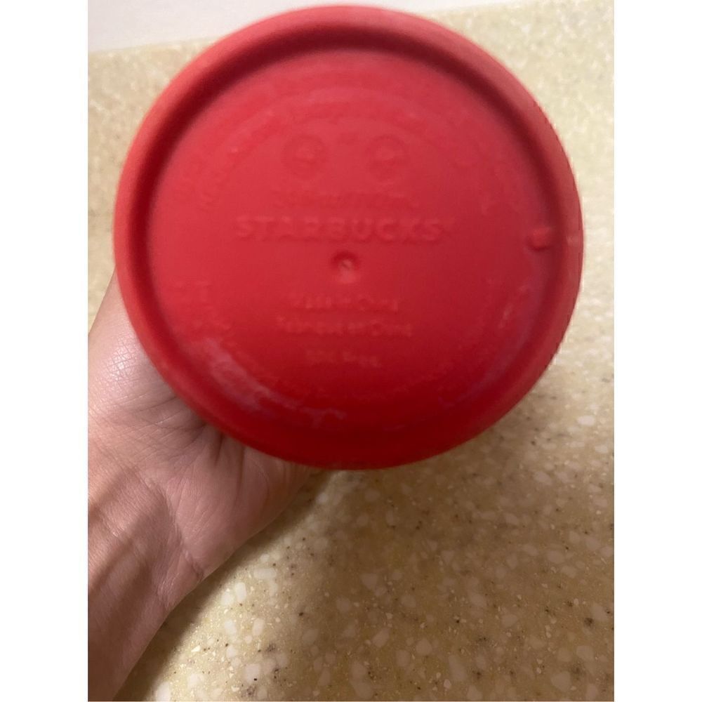 Rare 2016 matte red Starbucks cup - Picture 4 of 4